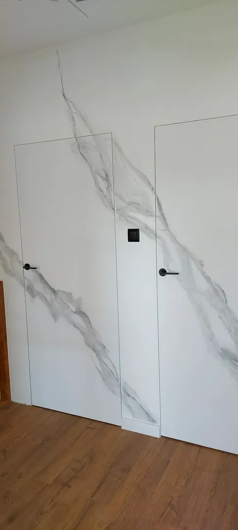 montaż drzwi wewnętrznych